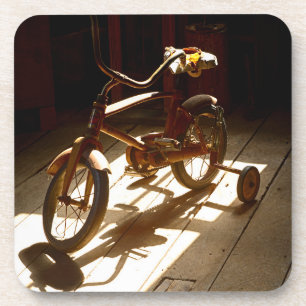 Kinderfahrrad an der ehemaligen Getreidemühle Untersetzer