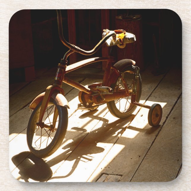 Kinderfahrrad in der ehemaligen Müllerei Untersetzer (Vorderseite)