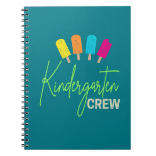 Kindergarten Crew für Kinderzimmer-Schule Kind Vin Notizblock