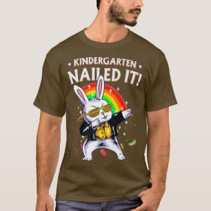 Kindergarten Dabbing Bunny Abschluss Class of 202 T-Shirt