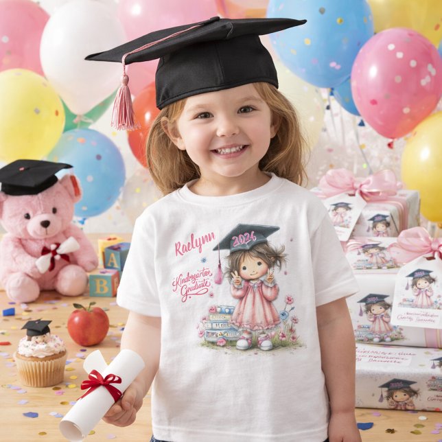 Kindergarten Graduate & First Grade Promotion  Kleinkind T-shirt (Von Creator hochgeladen)