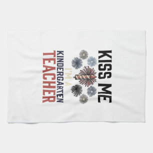 Kindergarten Lehrer Feuerwerk Vintage-Shirt-Design Geschirrtuch