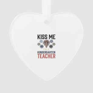 Kindergarten-Lehrer Feuerwerk Vintage-Shirt-Design Ornament