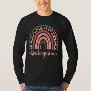 Kindergarten Lehrerin Boho Regenbogenleopard zurüc T-Shirt