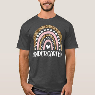 Kindergarten Leopard Rainbow Teacher Zurück T-Shirt
