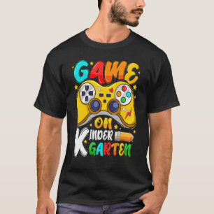 Kindergarten-Level-Unlock Game auf Zurück zur Schu T-Shirt