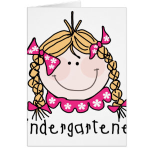 Kindergarten-Mädchen-blondes Haar