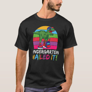 Kindergarten nagelte It Rex Niedlich Kindergarten T-Shirt