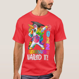 Kindergarten Nails It Abschluss Dabbing Unicorn  T-Shirt
