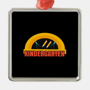 Kindergarten Ornament Aus Metall