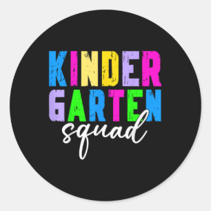 Kindergarten Squad Lehrerin Student erster Tag zur Runder Aufkleber