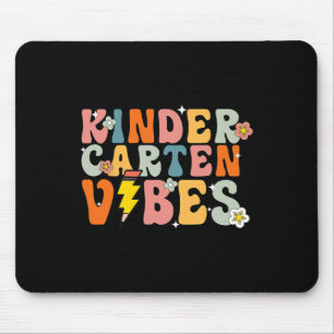 Kindergarten Stimmung Shirt Retro Groovy Süß Zurüc Mousepad