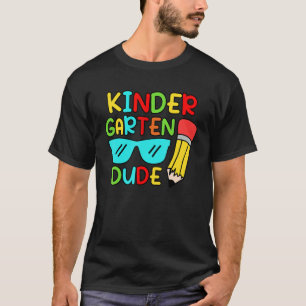 Kindergarten Typ Stift Schulfarben am ersten Tag T-Shirt