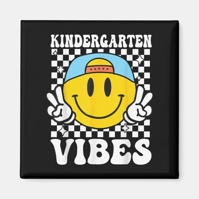 Kindergarten Vibes Retro Groovy Zurück in die Schu Magnet (Vorne)