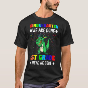 Kindergarten Wir sind in der ersten Klasse hier ko T-Shirt