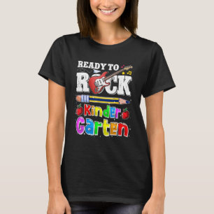 Kindergartenkids am ersten Tag für die Rockkinde b T-Shirt