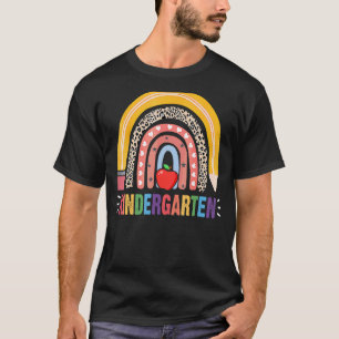 Kindergärtnerin Erster Schultag Regenbogen Mädchen T-Shirt