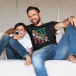 Kindergeschenk an Vater Moderne Typografie Best Da T-Shirt<br><div class="desc">Das ist ein perfektes Geschenk von einem Kind zum Vater. Das Design besteht aus vier Farbstreifen von grungy Typografie - BEST DADDY EVER - türkis,  beige,  weiß und rot.</div>