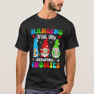 Kinderkrankenschwester Krankenhaus Hänge mit meine T-Shirt