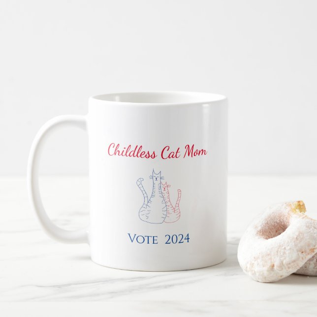 Kinderlose Cat-Mama 2024 Präsidentschaftswahl Kaffeetasse (Mit Donut)