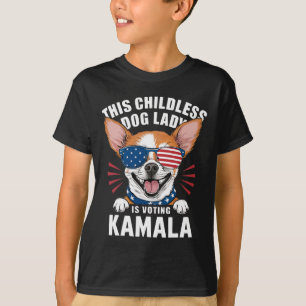 Kinderlose Hundedame wählt Kamala-Harris 2024 2 T-Shirt
