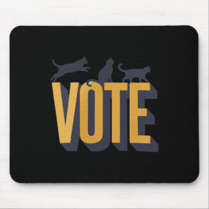 Kinderlose Katzenladies wählen  Mousepad