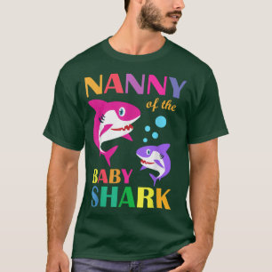 Kindermädchen des Baby Birthday Shark Nanny Shark T-Shirt