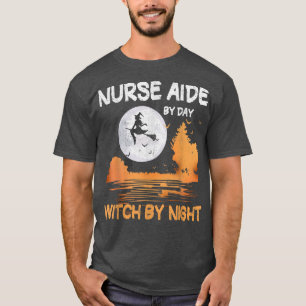 Kindermädchen nach Tag Hexe durch nächtliche Fraue T-Shirt