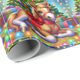 Kinderpferd, das nach Weihnachtsbaum ruht Geschenkpapier