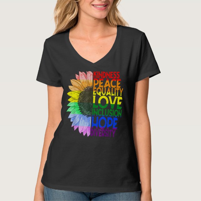 Kindness Equality Liebe Lgbt Rainbow Prilag Sun T-Shirt (Vorderseite)