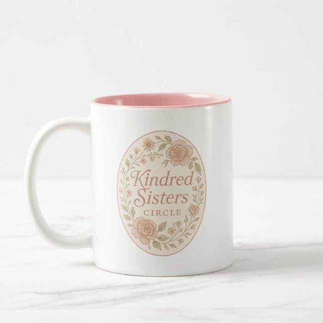 Kindred Sisters Circle Mug Zweifarbige Tasse (Links)