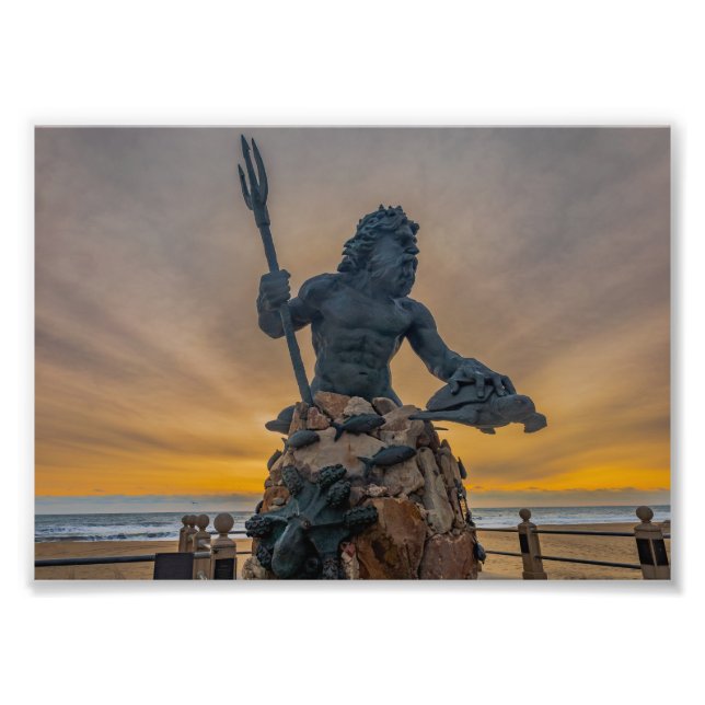 King Neptune Virginia Beach bei Sunrise Foto Print (Vorne)