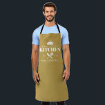 King of The Kitchen Feinschmecker Männer Personali Schürze<br><div class="desc">Perfektes Geschenk für deinen Vater, Opa, Bruder oder jeden wichtigen Mann in deinem Leben, der Lieben zum Kochen! Gold-Schürze. Personalisieren Sie Ihre ganz einfach auf der Zuhause!</div>
