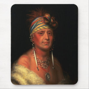 King’s “White Plume” Mauspad