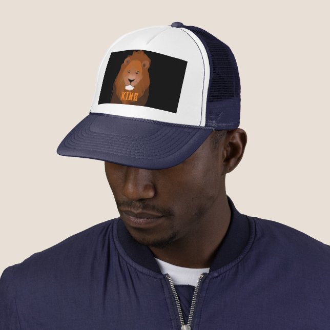 KING-Text mit Löwenabdruck Stilvoll gedruckt Truckerkappe (Beispiel)