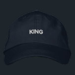 KING Text täglich tragen Cotton Navy Color-Hut Boy Bestickte Baseballkappe<br><div class="desc">Bestickte Baumwolle: Diese Marinekappe aus Baumwolle ist eine Mischung aus Komfort und Stil,  mit "King"-Text elegant bestickt. Das verstellbare Gurtband bietet eine individuelle Passform,  die sich ideal für den täglichen Gebrauch oder als Standout eignet.</div>
