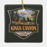 Kings Canyon Nationalpark Illustration Kunst, Dich Keramikornament<br><div class="desc">Kings Canyon Vektorgrafik Design. Der Park ist bekannt für seine riesigen Sequoia-Bäume,  insbesondere den gigantischen Grant-Baum in Grant Grove.</div>