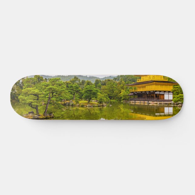 Kinkaku-ji oder Goldener Pavillon und Teich, Kyoto Skateboard (Horizontal)