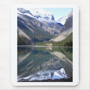 Kinney See an Park Mt Robson Mousepad