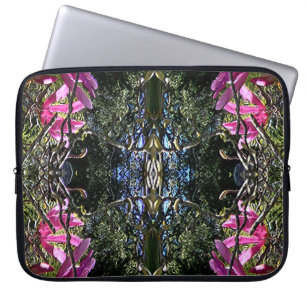 Kirche der Magnolien.... Laptopschutzhülle