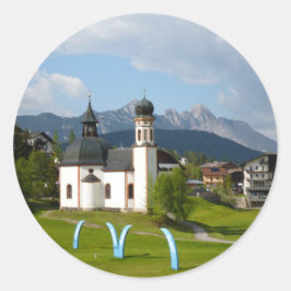 Kirche in Seefeld, Österreich, Rundaufkleber Runder Aufkleber