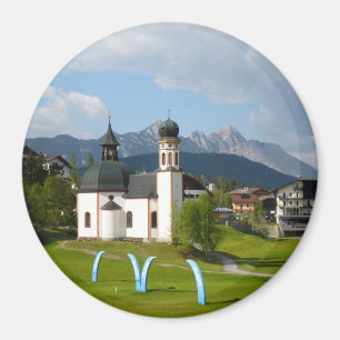 Kirche in Seefeld, Österreich, Rundmagnet Magnet