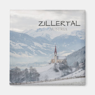Kirche in Zillertal im Wintertextmagneten Magnet