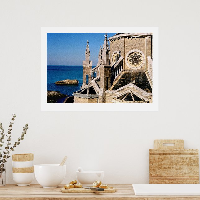 Kirche mit Blick auf den Ozean Poster (Küche)