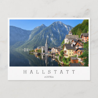 Kirche und Dorf Hallstatt, Österreich mit Alpen Postkarte