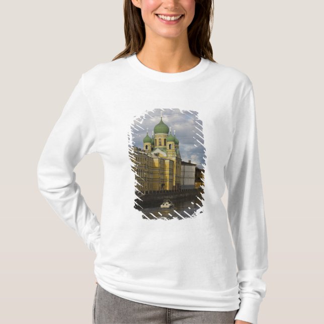 Kirche von St.Isidor Yurievsky & N. Chudotvoten T-Shirt (Vorderseite)