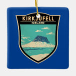 Kirkjufell Island Reisen Vintag Keramikornament<br><div class="desc">Kirkjufell im Vektorgrafik-Stil. Es wird behauptet,  der am meisten fotografierte Berg im Land Island zu sein.</div>