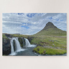 Kirkjufellsfoss Wasserfälle und Berge in Island Puzzle