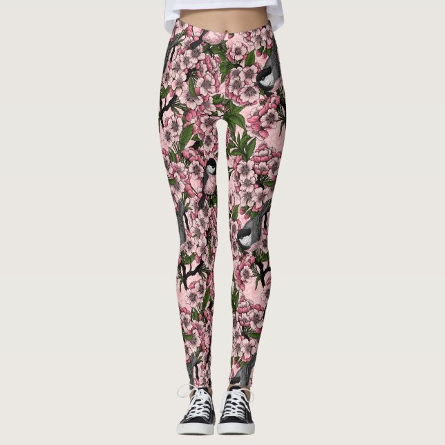 Kirschblüte und Kichererbsen auf rosa Leggings (Vorderseite)