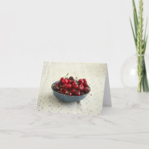 Kirschen in einer blauen Schüssel Karte